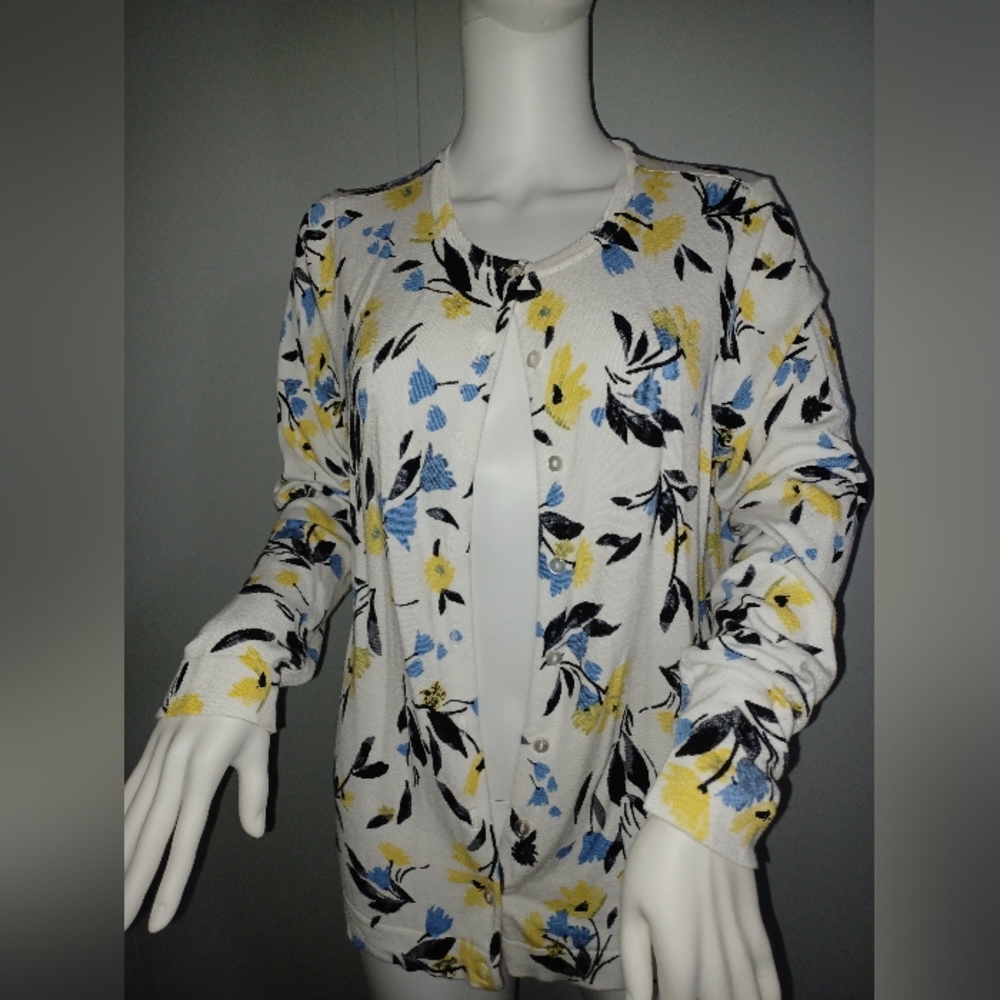Croft & Barrow Floral Print Cardigan